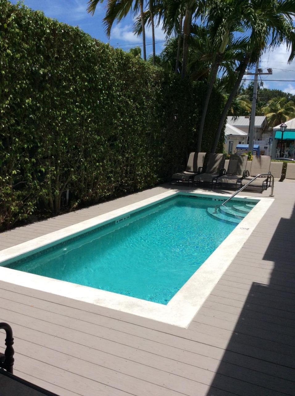 Duval Gardens Panzió Key West Kültér fotó